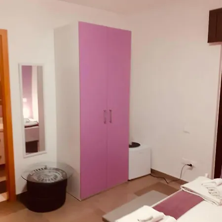 Pit Lane Отель типа 